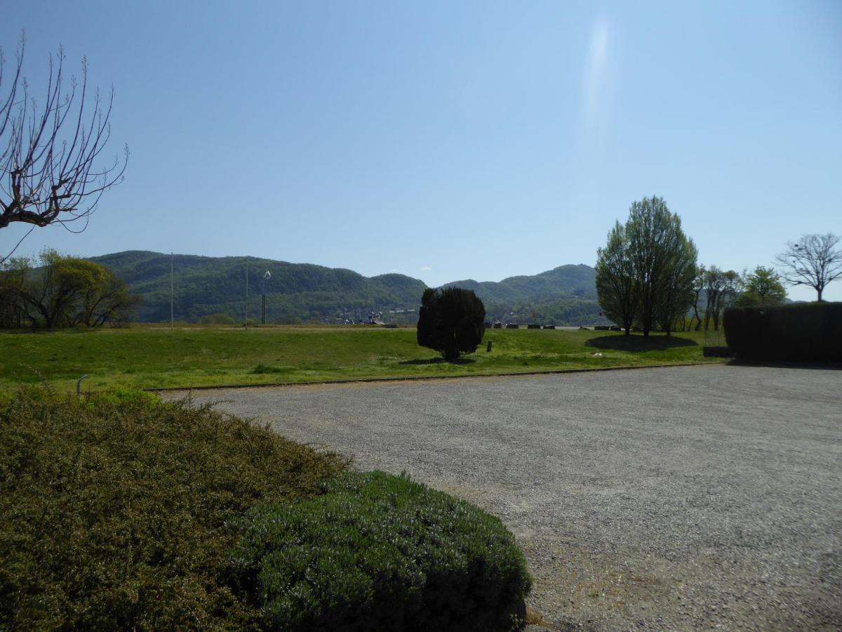 Auberge De La Paillere Lavours Dış mekan fotoğraf
